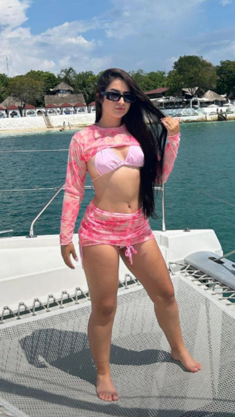 Escort - LUISA - Ibiza Tops